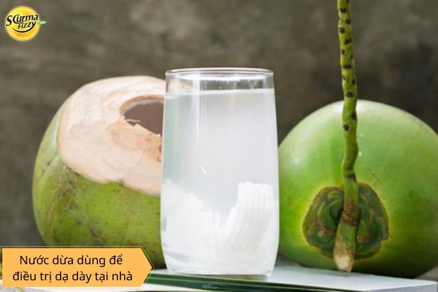 Nước dừa dùng để điều trị đau dạ dày tại nhà
